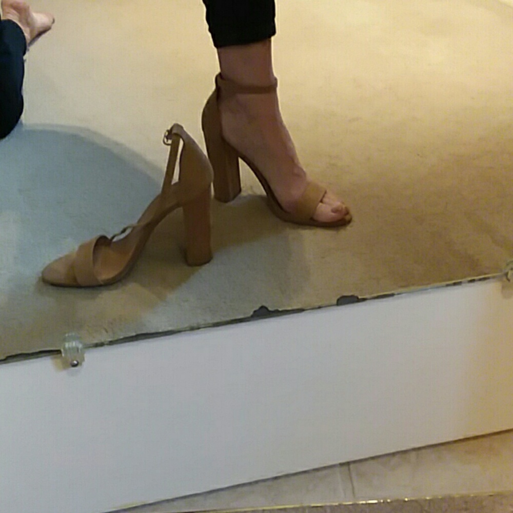 Merona tan heels. Size 9.5